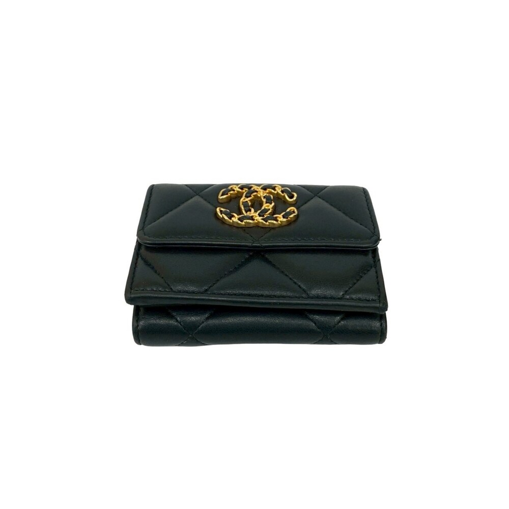 CHANEL Authentic Black Lambskin Leather Logo Wallet - Picture 6 of 10